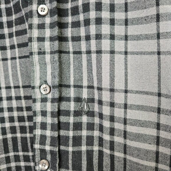 Volcom Mens Sz L Long Sleeve Plaid Shirt Classic Fit Black Gray Casual Button Up - Picture 7 of 12